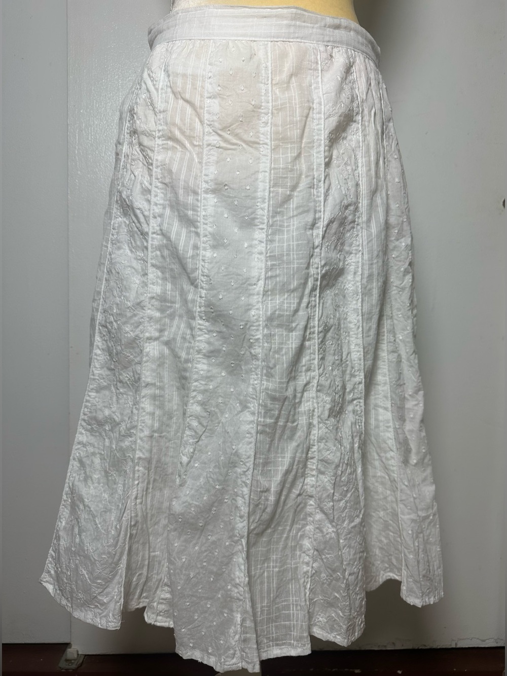 Studio West White 100% Cotton Embroidered Midi Skirt Size M
